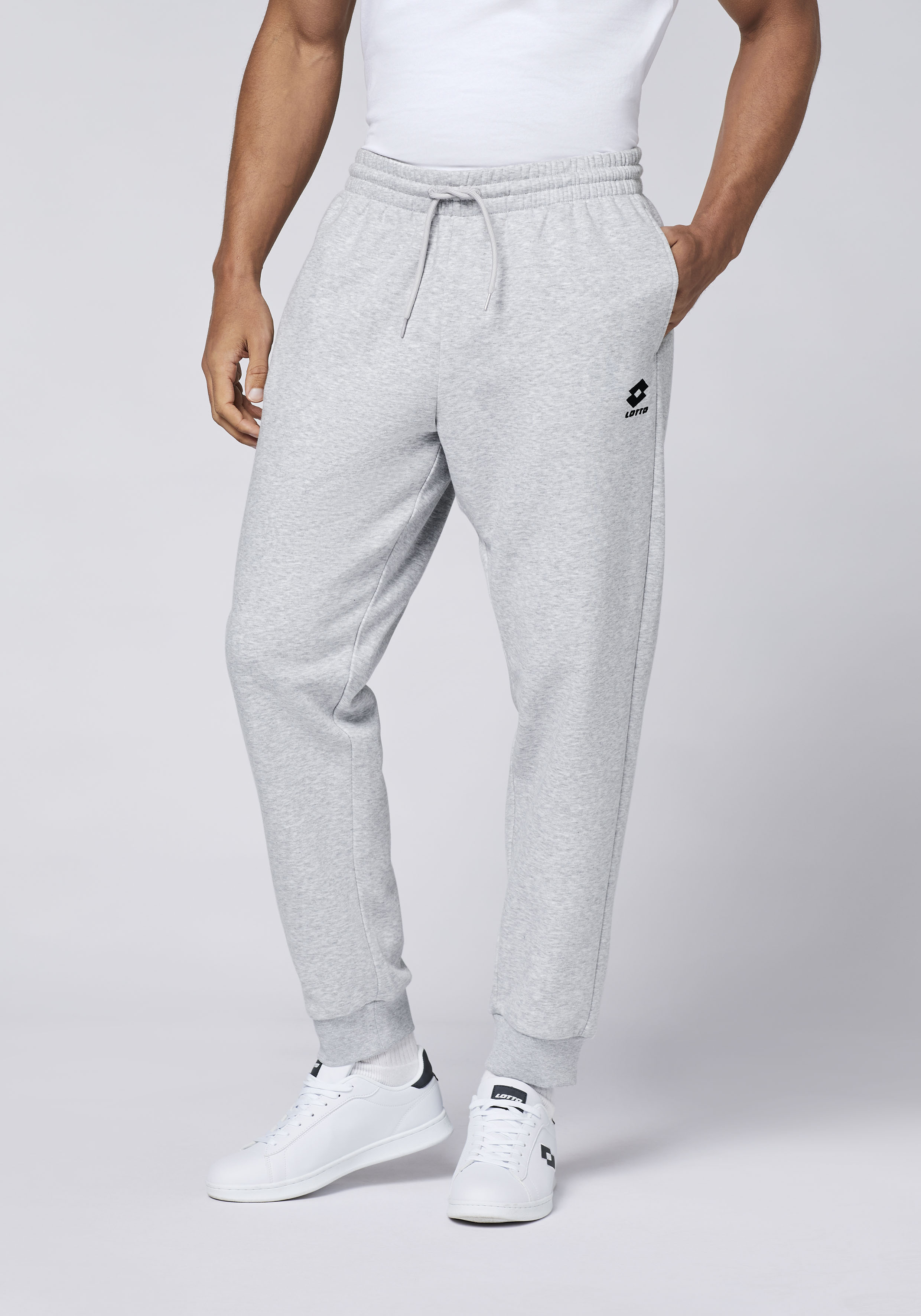 Lotto Herren Sweathose Hell Grau  Stylecode: 1124010 Men, Sweat Pants, Regular Fit